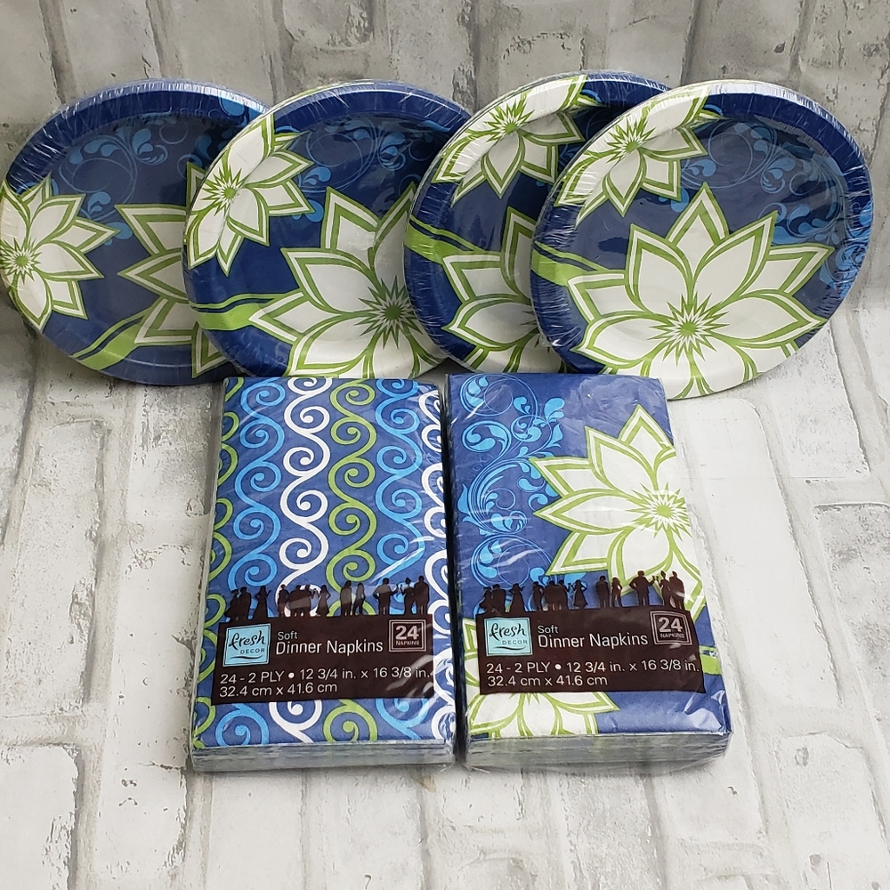 Fresh Decor Dinner Napkins and Plates Bundle
